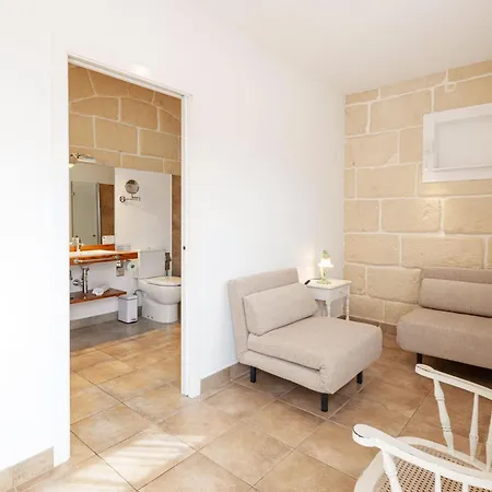 Son Juaneda Фермерский дом *